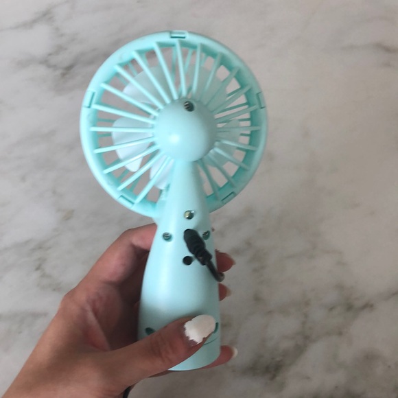 Mini Fan - Picture 3 of 11